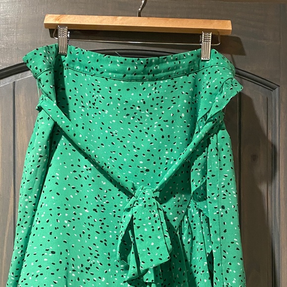 Ann Taylor Green Patterned High-Low Skirt - Picture 2 of 5
